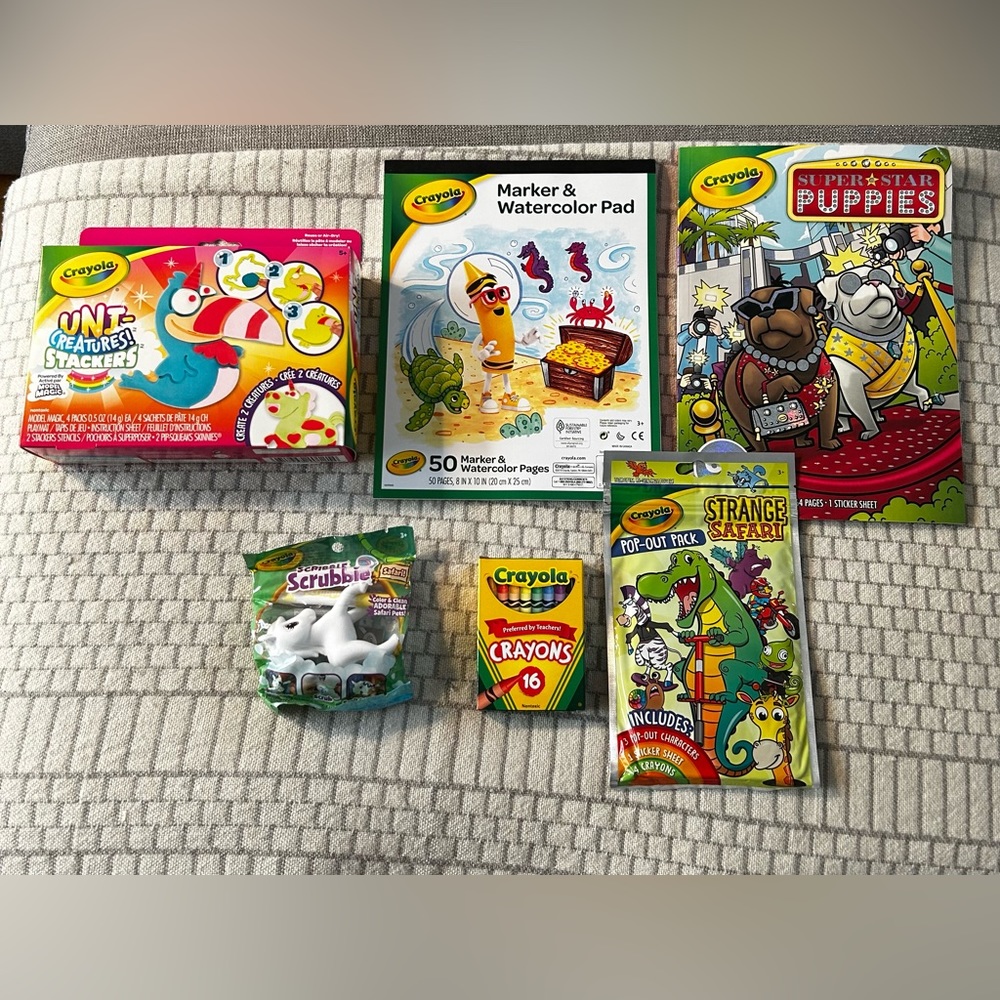 Crayola Assorted Funpack 🖍️🖍️🖍️